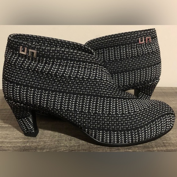 United Nude Fold Lite Black & White Sz 39/8.5-9 - Picture 1 of 7